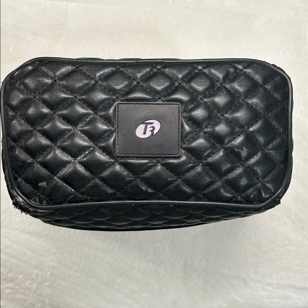 T3 Black Quilted Travel Pouch